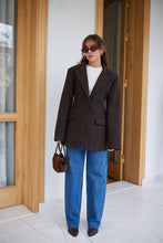 Load image into Gallery viewer, Tailored Brown Wool Blazer
